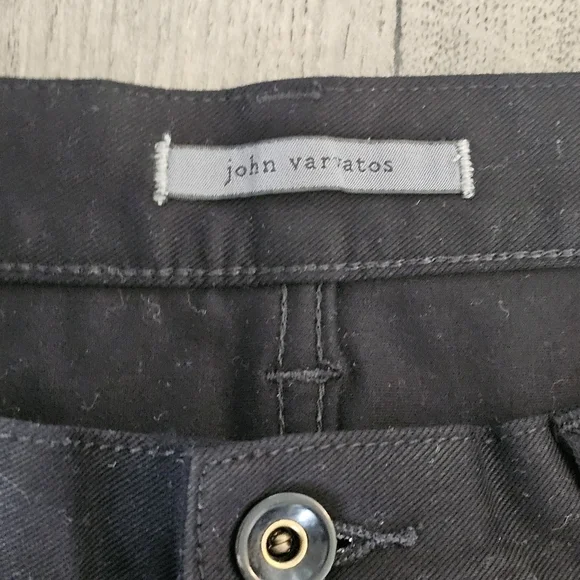 John Varvatos blacksize 34LG 5 pocket jeans